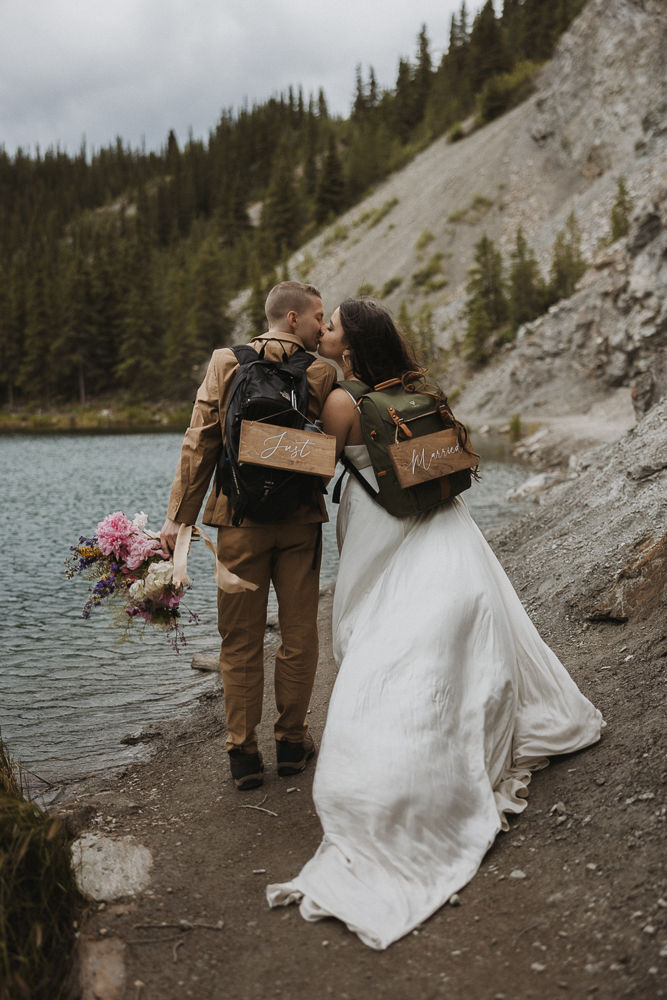 How To Choose The Perfect Elopement Wedding Dress